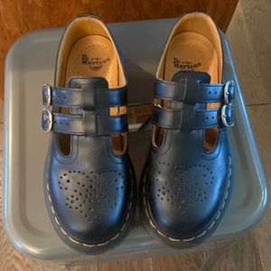 DR. MARTENS 8065 Mary Jane Womens Shoes